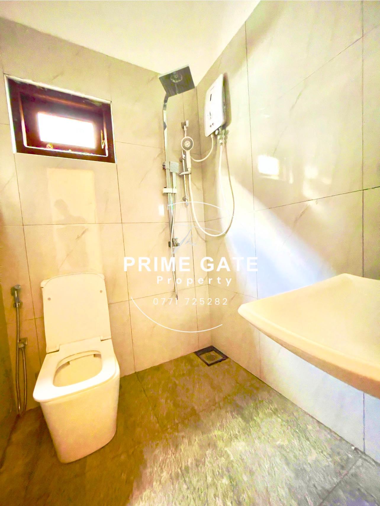 Brand New Single Storey Solid House In Piliyandala