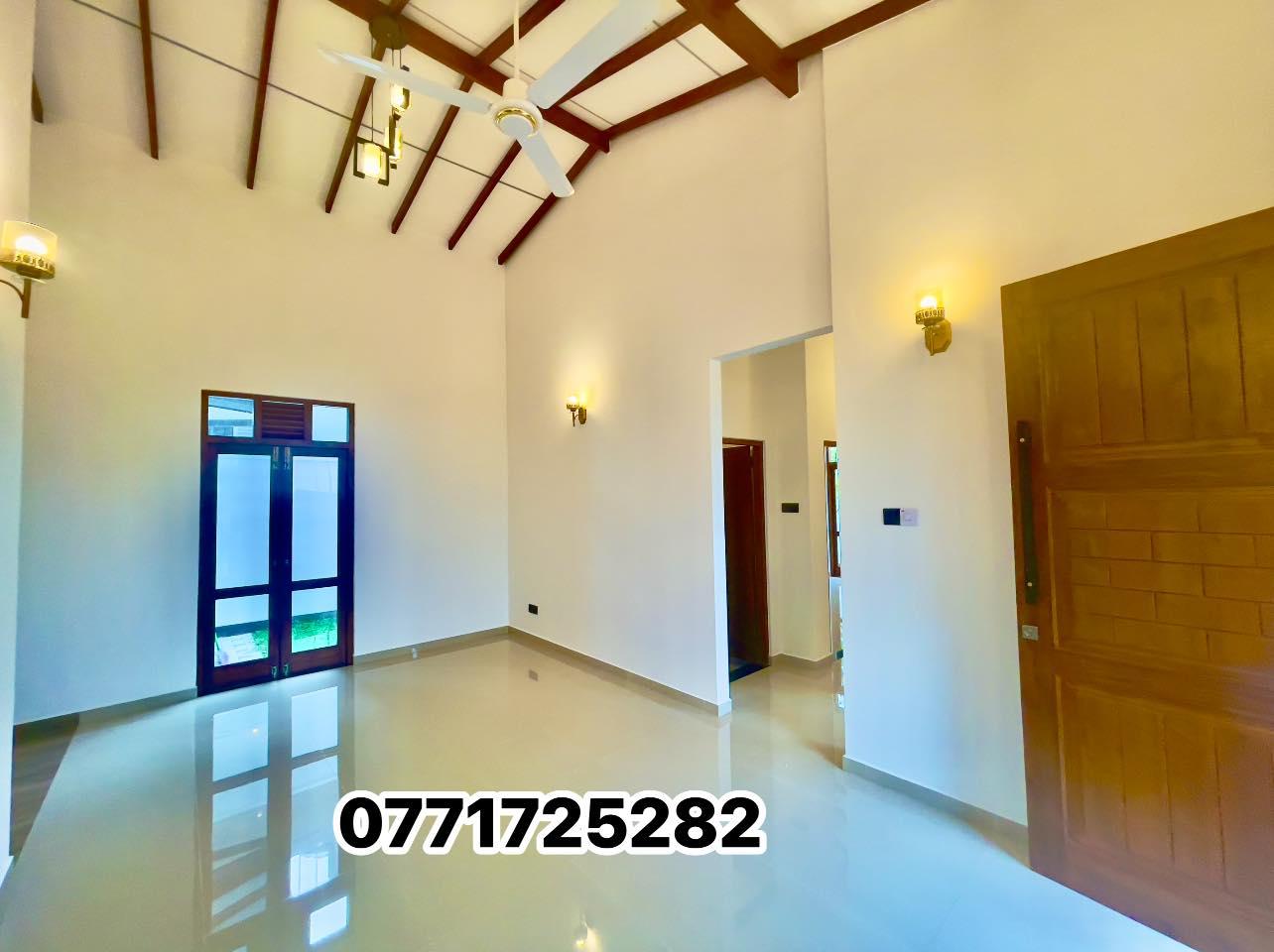 Architecture Design Brand New Single-Storey House in Polgasowita