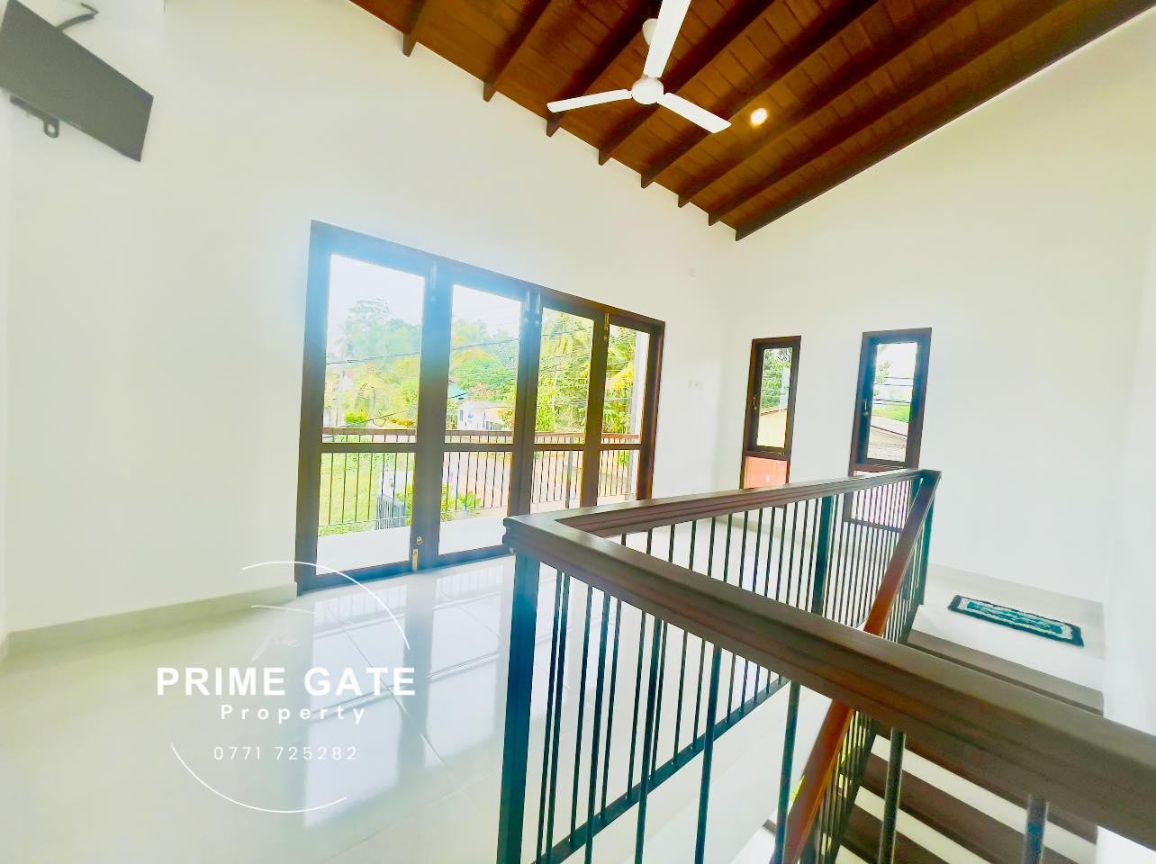 Luxury 2-Storey House – Piliyandala / Polgasowita