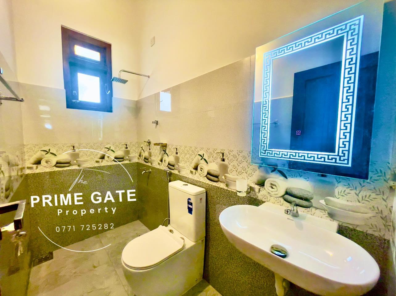 Modern New House for Sale – Prime Location