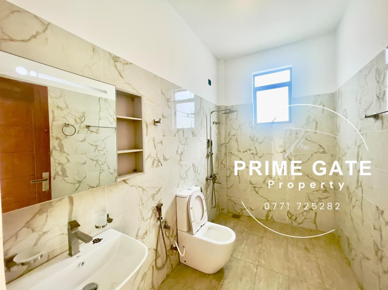 Brand New Three-Storey Luxury Double Hight Modern Design House For Sale In Piliyandala