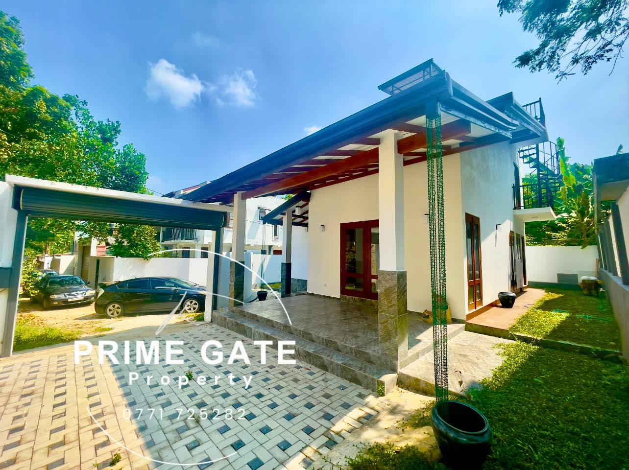 Luxury 2-Storey House for Sale – Piliyandala