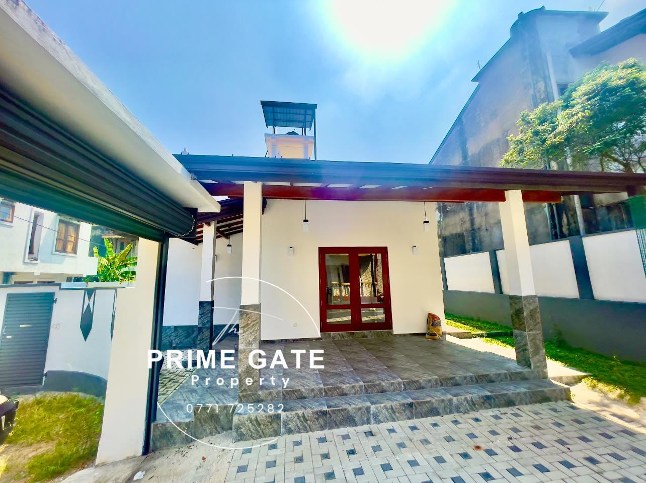 Luxury 2-Storey House for Sale – Piliyandala