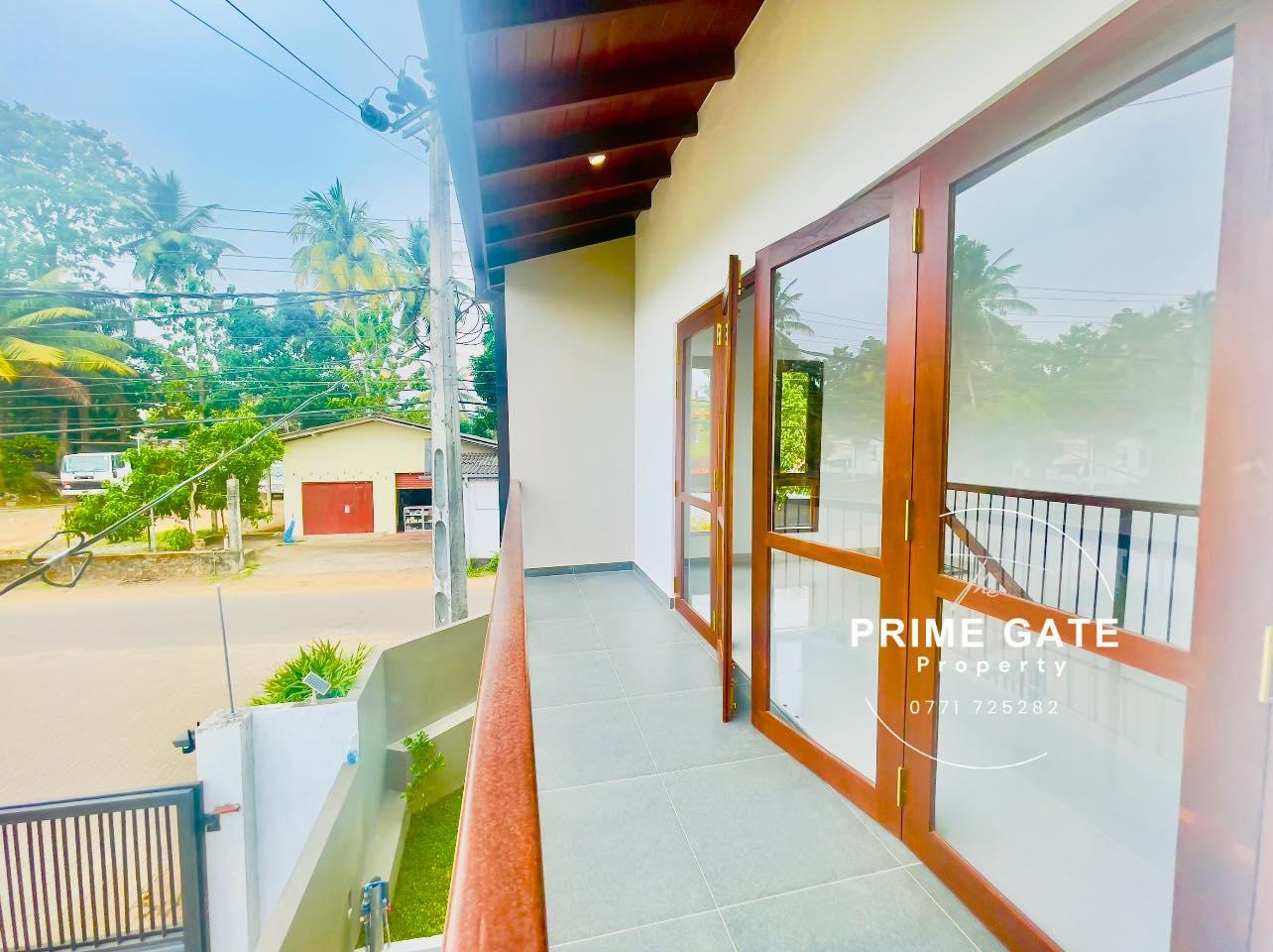 Luxury 2-Storey House – Piliyandala / Polgasowita