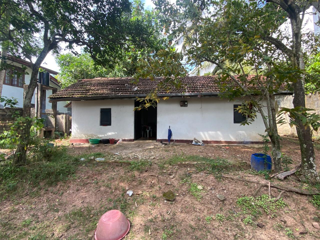 House with Land for Sale - Kandana