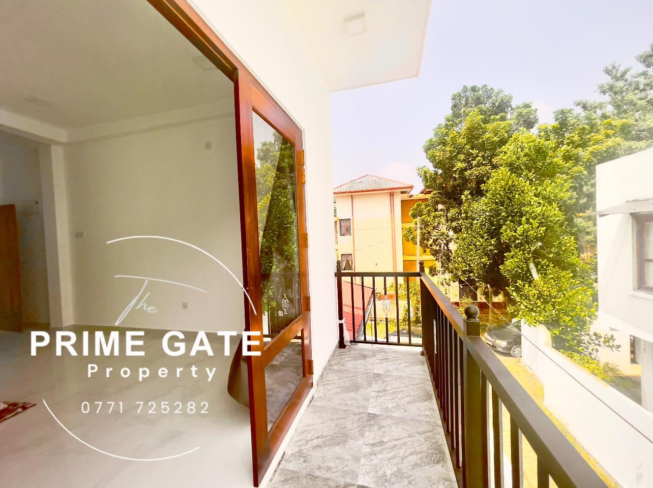 Luxury 2-Storey House for Sale – Piliyandala