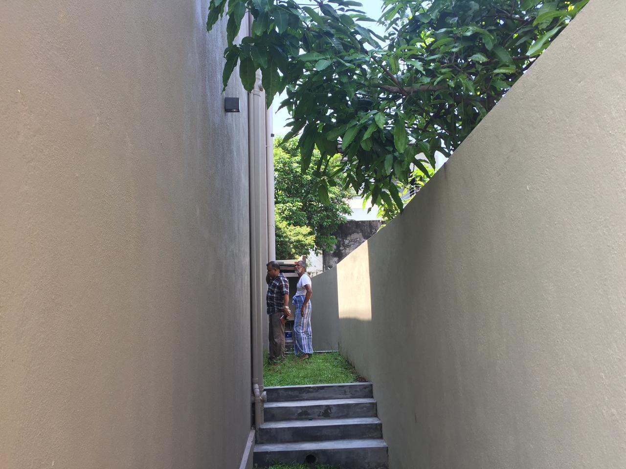 Luxury Designer Home for Sale – Kalubowila (Anderson Road)