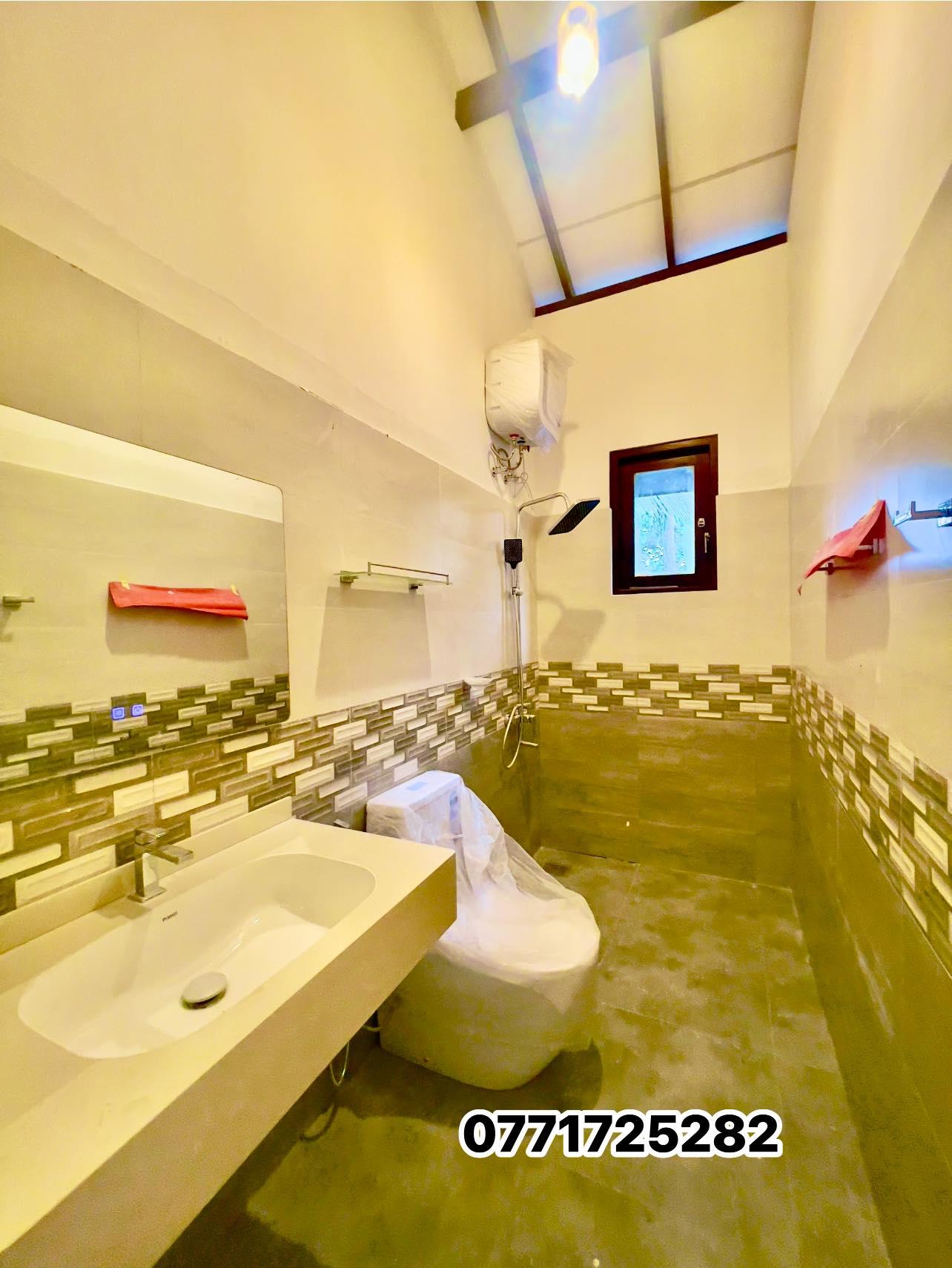 Architecture Design Brand New Single-Storey House in Polgasowita