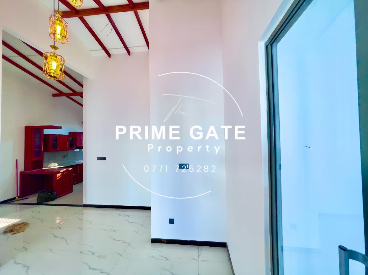 Brand New Single Storey Solid House In Piliyandala