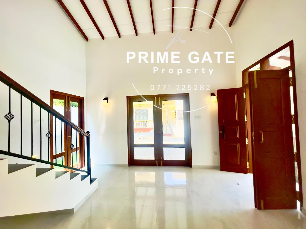 Luxury 2-Storey House for Sale – Piliyandala