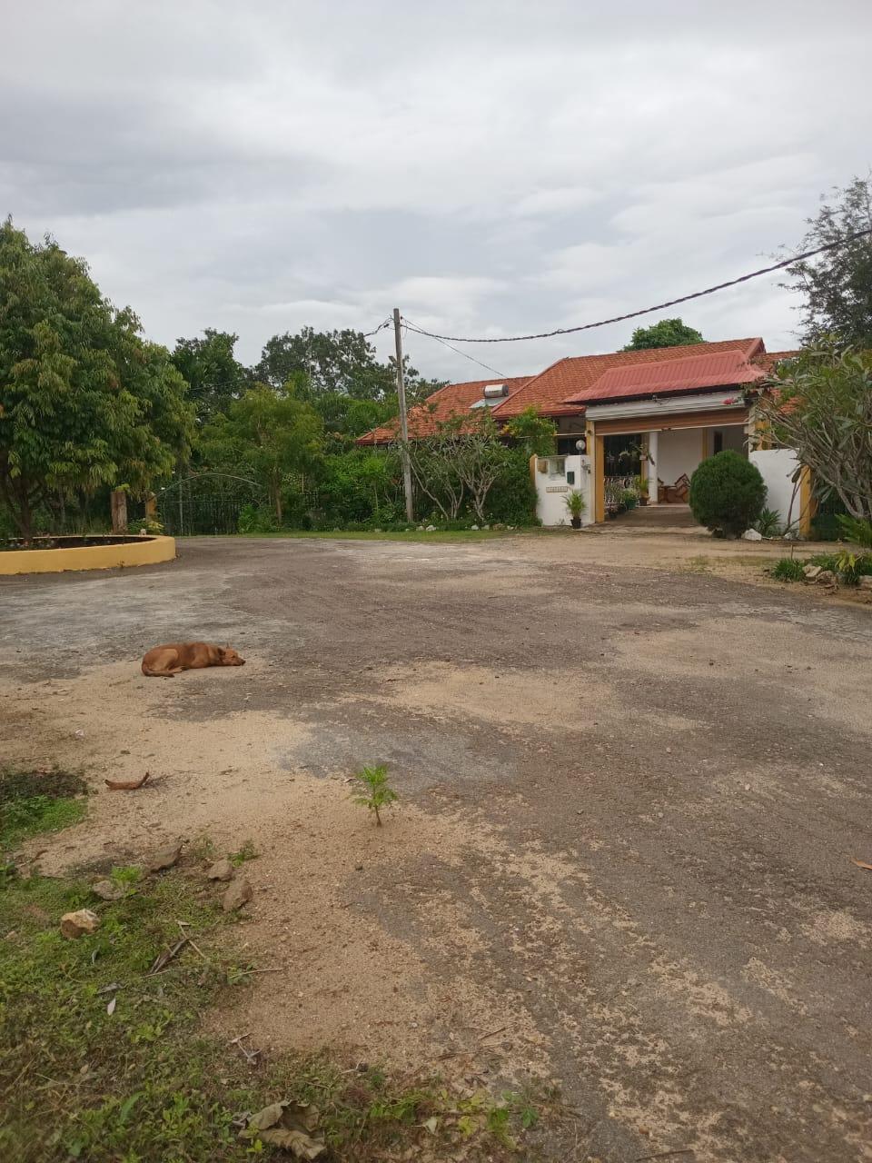 Luxury Holiday Villa for Sale on 41 Perches Near Kandy Waterworld