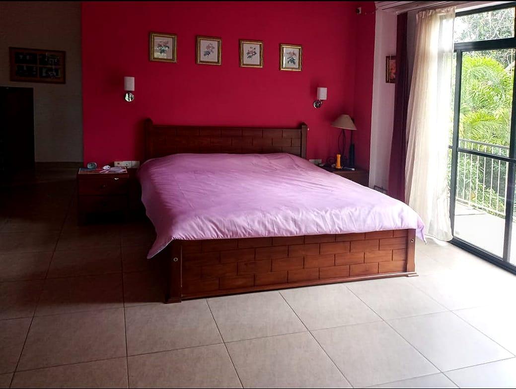 Luxury Holiday Villa for Sale on 41 Perches Near Kandy Waterworld