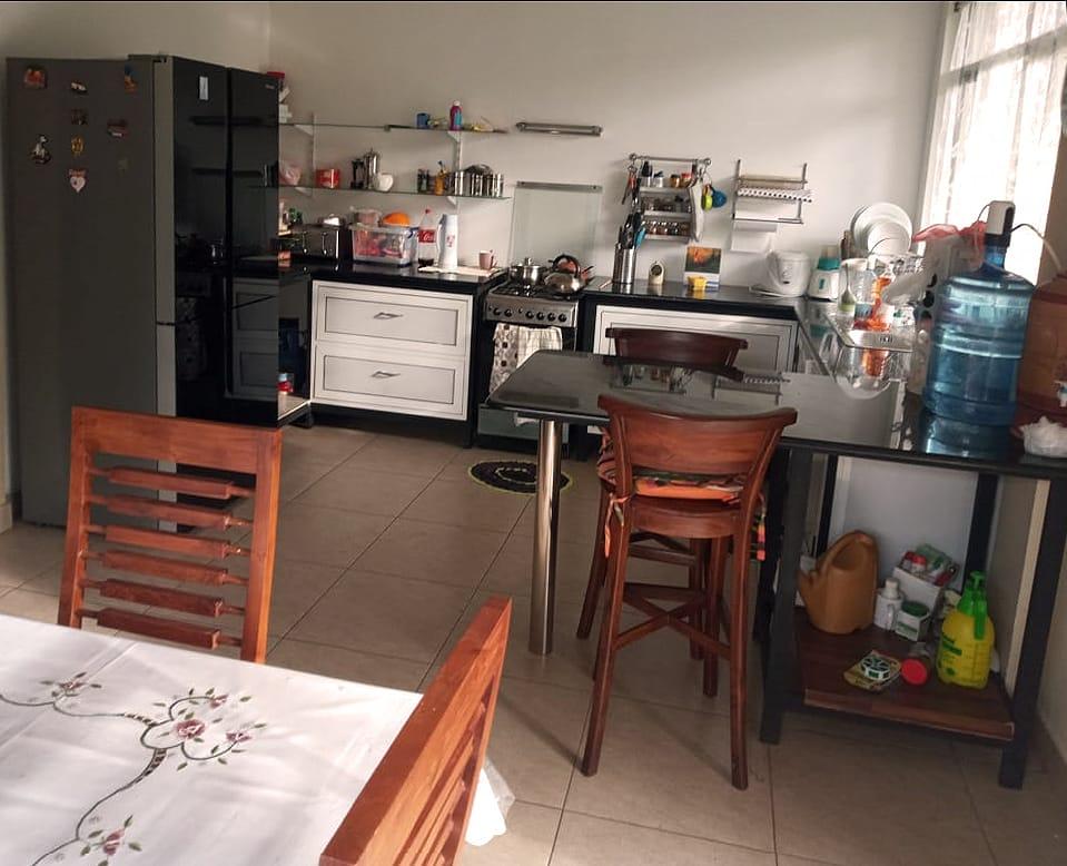 Luxury Holiday Villa for Sale on 41 Perches Near Kandy Waterworld