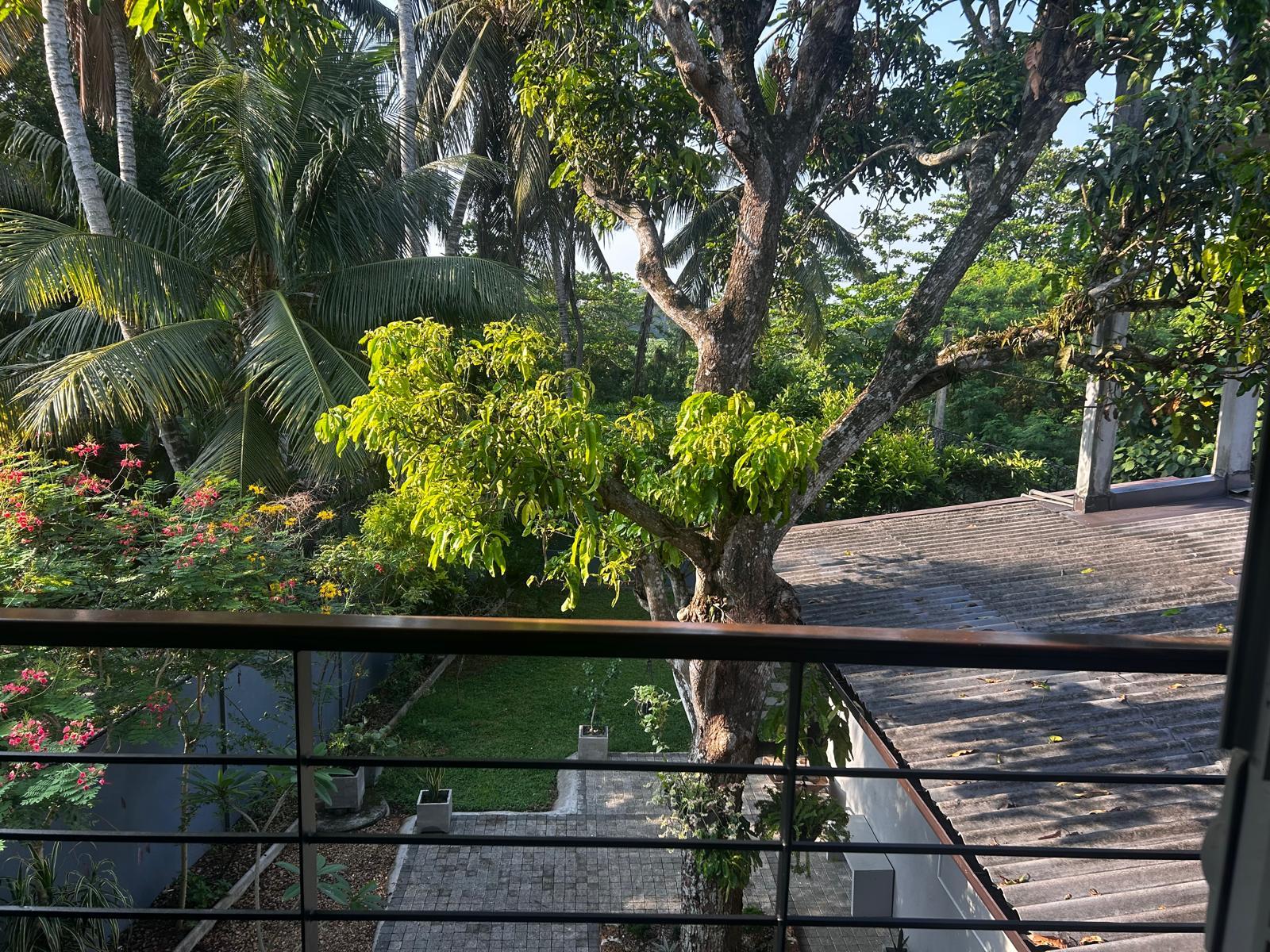 Elegant 2-Storied Residential Home for Sale in a Prime Location in Nugegoda, Thalapathpitiya with Modern Amenities & Solar Power.