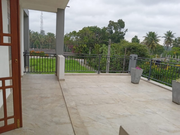 Minuwangoda 8